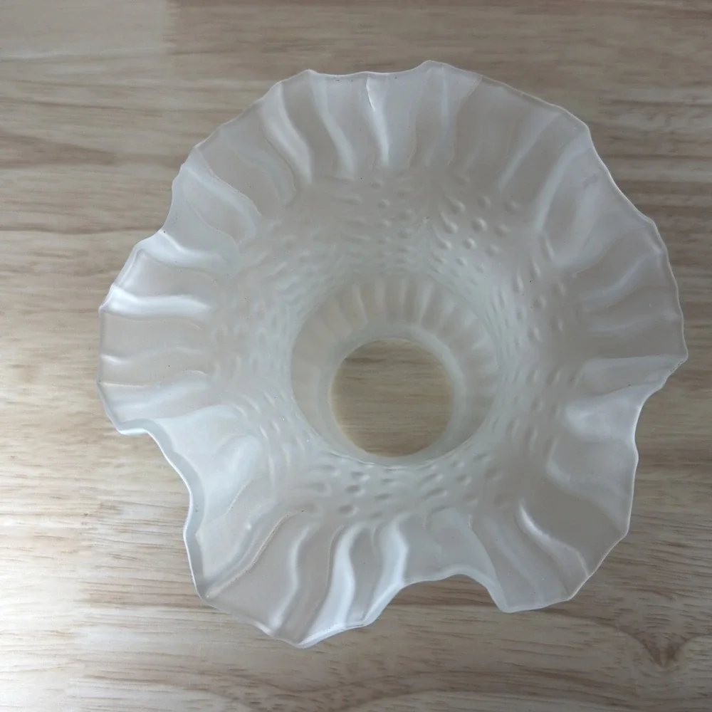 Vtg Pair Frosted Glass Tulip Ruffled Edge 4.25